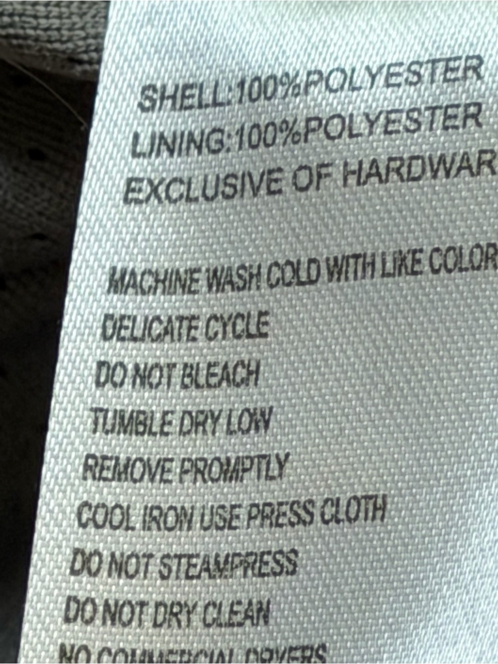 Scottevest | Gray RFID Full Zip Multi Pocket Travel Vest - Picture 11 of 12